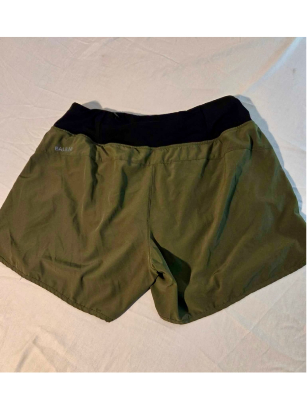 Baleaf Women’s Athletic Running Shorts Built-In Brief Pockets Olive Green Size M
